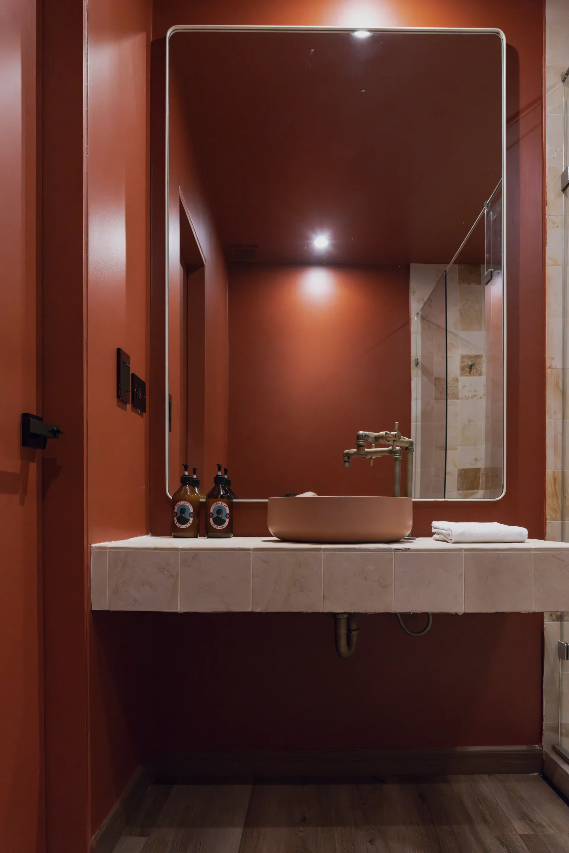 Suite Bon Vivant · 6
